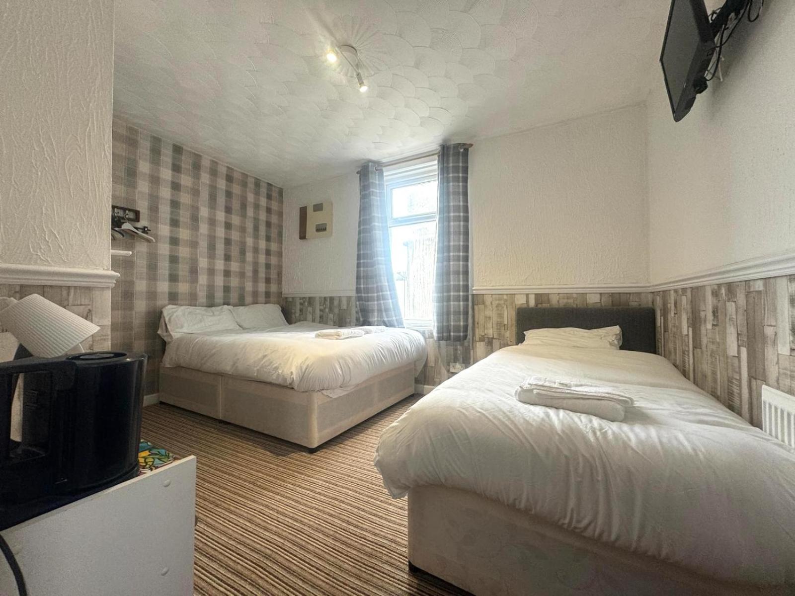 Tower Road Guest house Blackpool